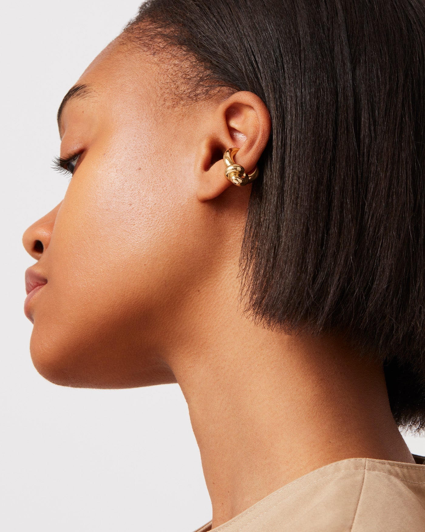 JB3385-HPG-MaeveEarCuff-2
